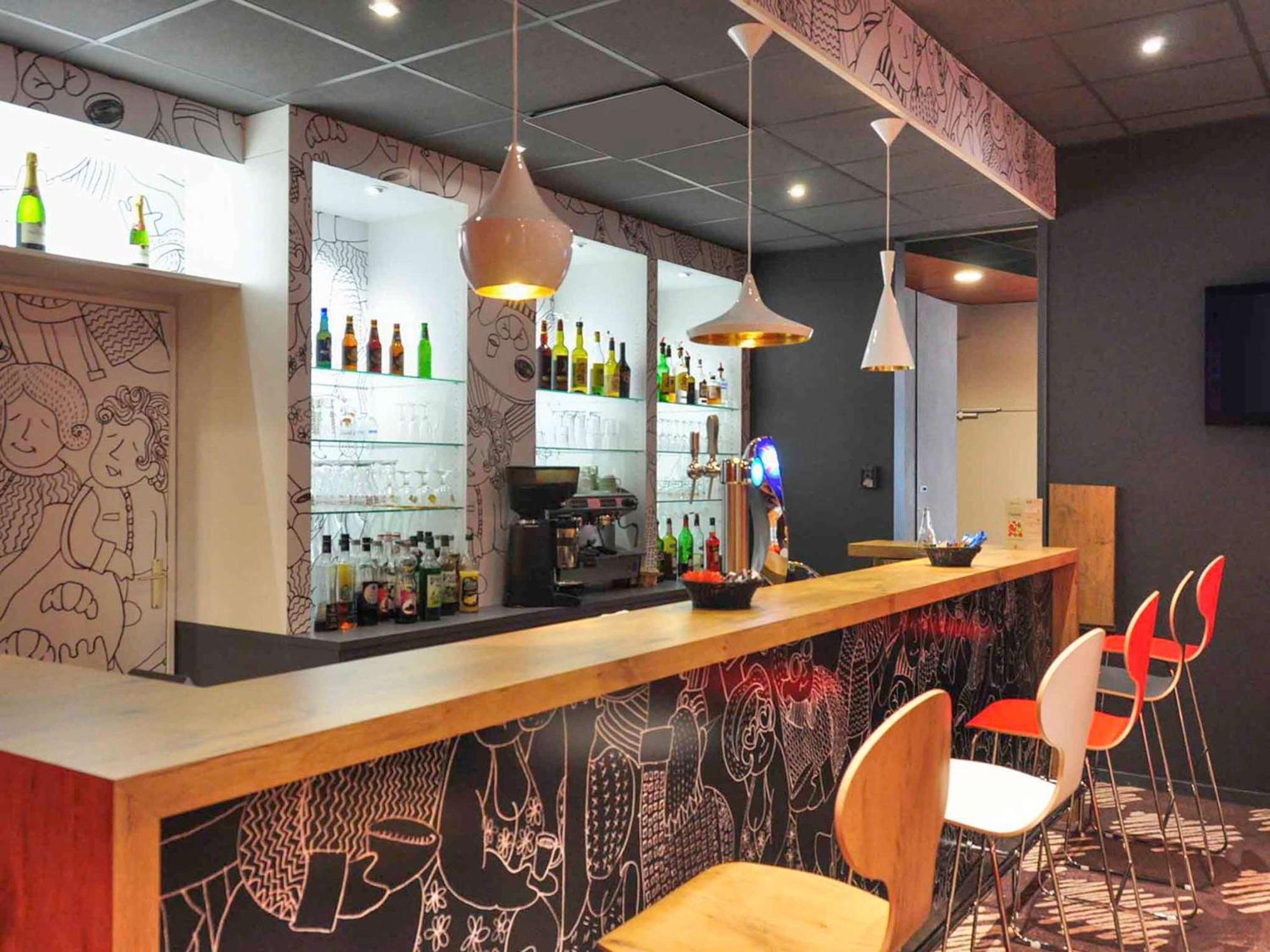 Ibis Le Puy-En-Velay Centre Hotel Exterior photo